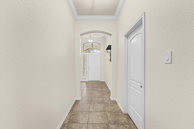 Building Photo - 15103 Russet Bend Ln