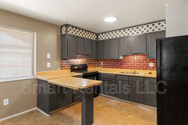 Building Photo - 1114 Ransome Ct