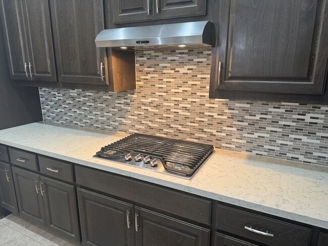 Building Photo - 13704 Camp Comfort Ln