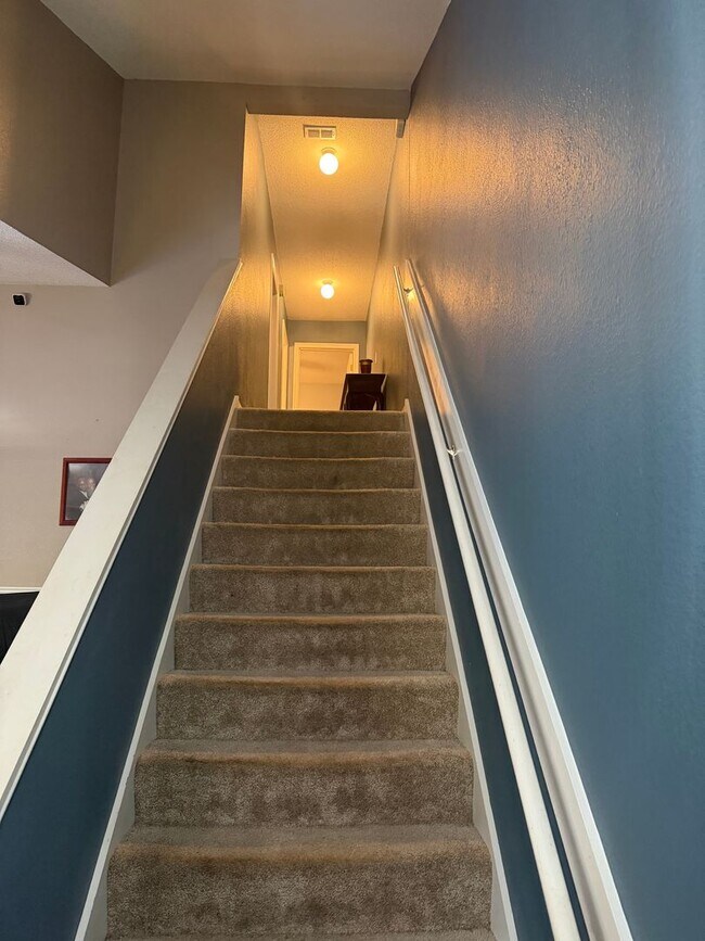 Building Photo - 2526 Emerald Ridge Loop
