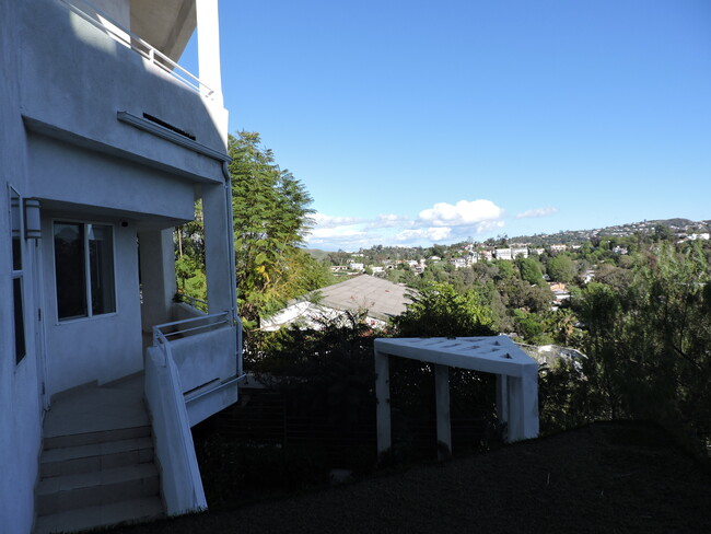 VIEW - 5220 Medina Rd