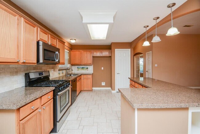 Building Photo - 13639 Country Pine Ct