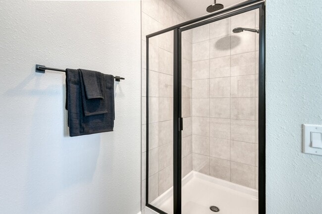 Building Photo - 1063 Farwell St