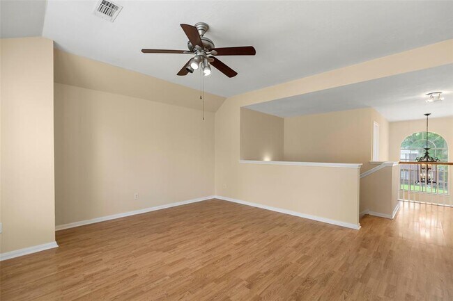 Building Photo - 16927 Fairway Glen Ln