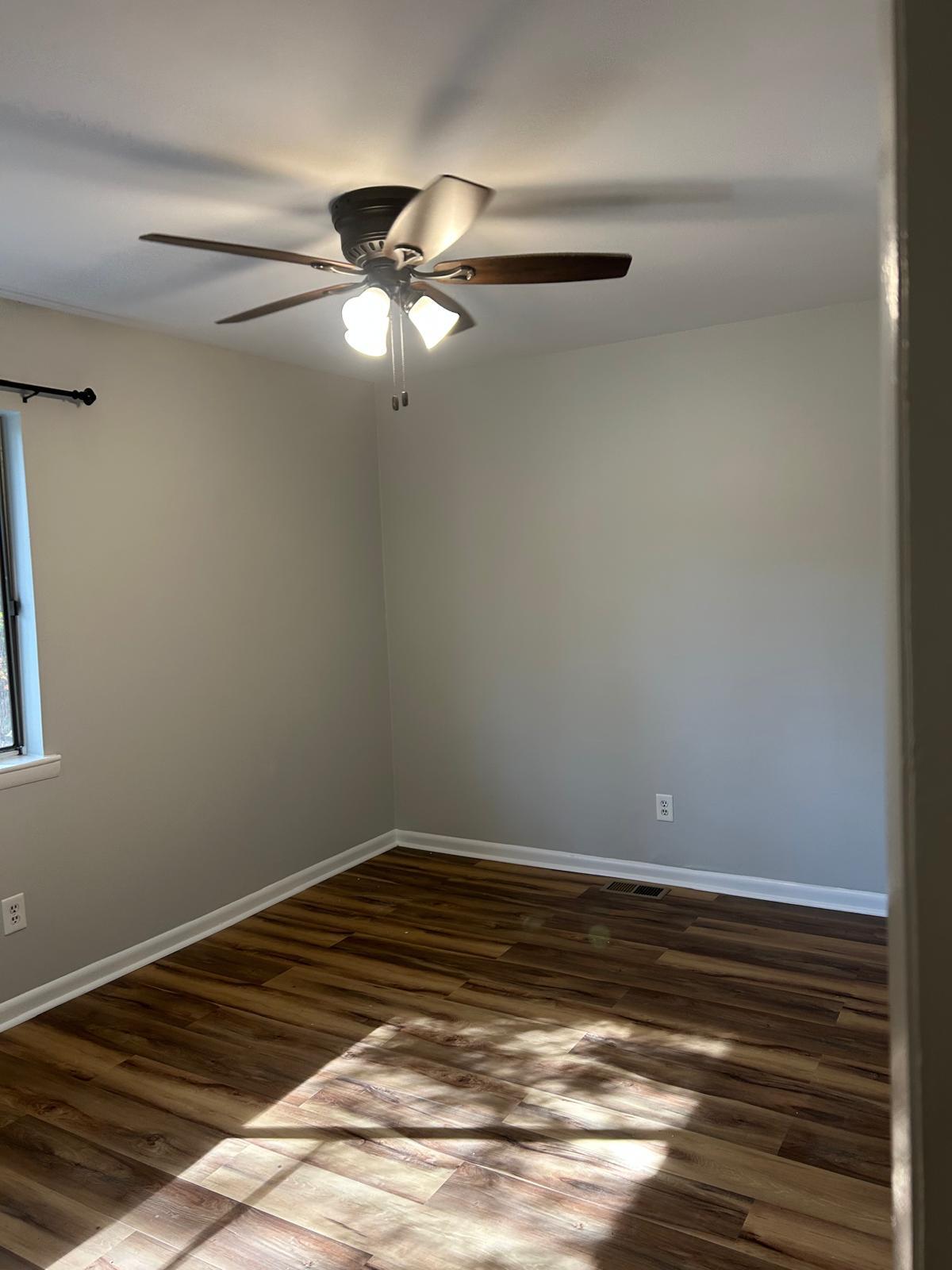 Building Photo - 4717 Walden Pond Dr