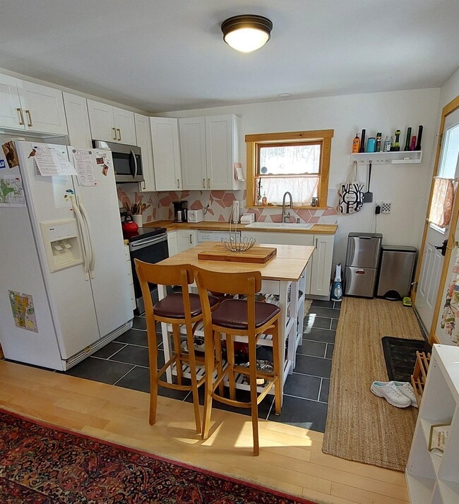 Building Photo - 23 Turner Hill Rd