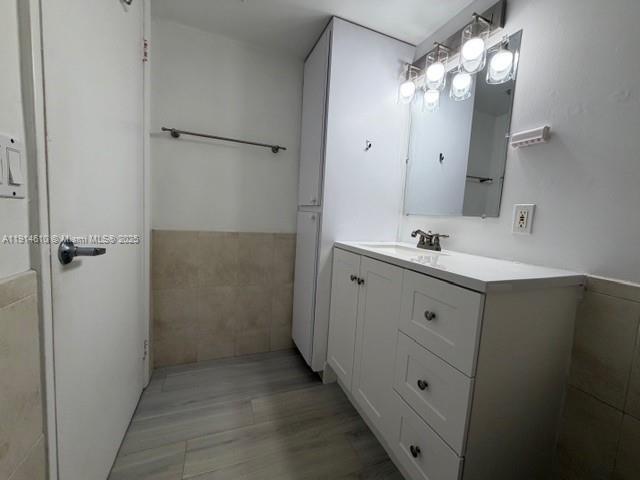 Building Photo - 8335 SW 152nd Ave