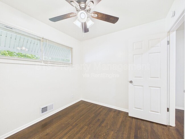 Building Photo - 4206 Vineyard Rd