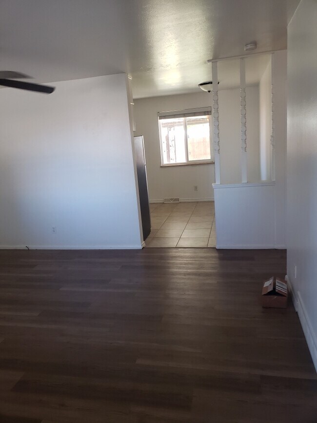 Building Photo - 5370 King Ct