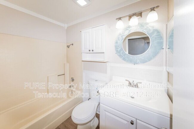 Building Photo - 209 Conifer Dr