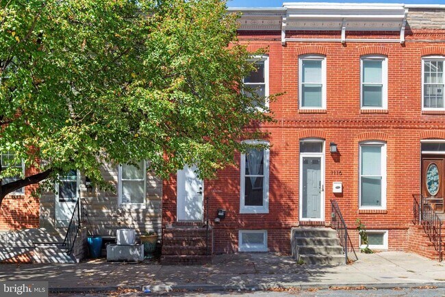 Building Photo - 1118 W Hamburg St