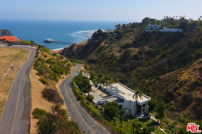 Building Photo - 3851 Sweetwater Canyon Dr