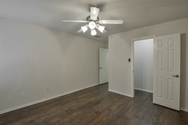 Building Photo - 3618 Orchard Valley Ln