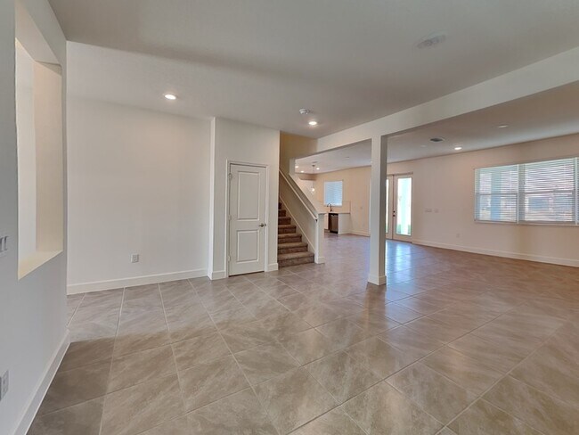 Building Photo - 3071 Sanctuary Dr