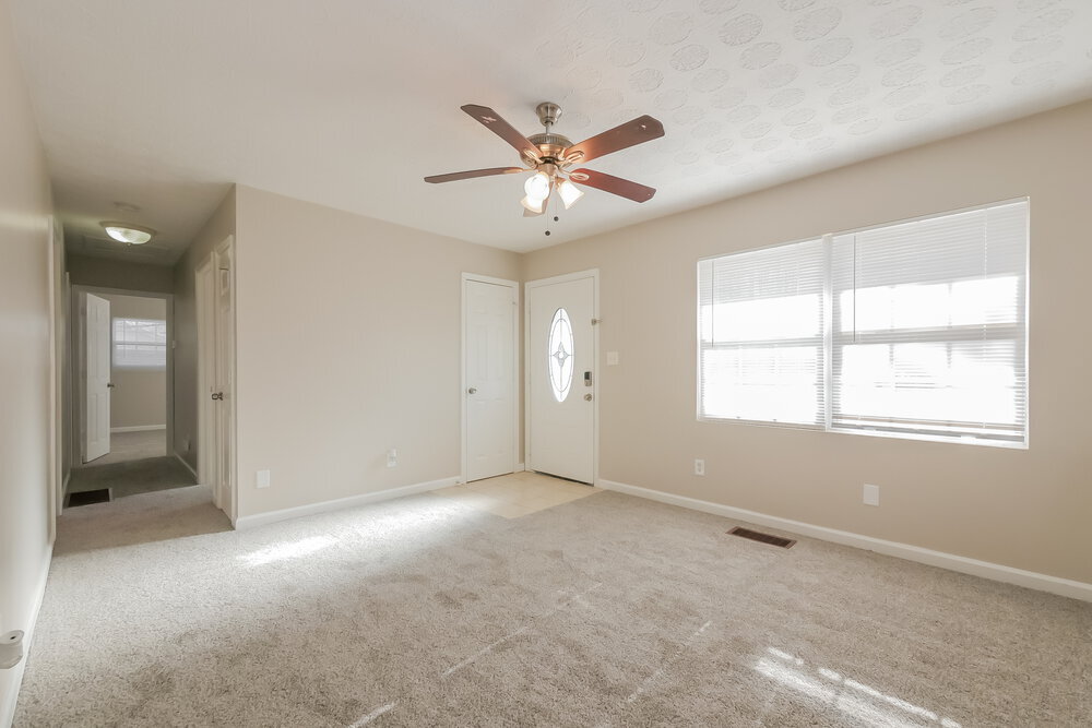 Building Photo - 8872 Channing Dr