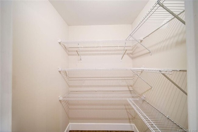 Building Photo - Remodeled 3 bedroom, 2 bath home