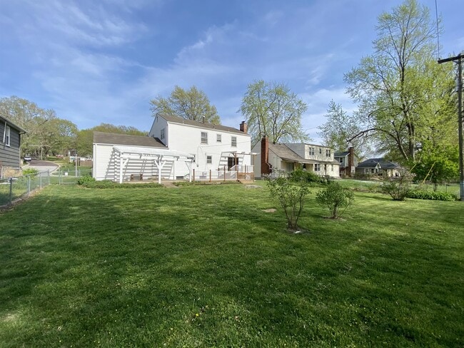 Building Photo - 9136 Switzer St