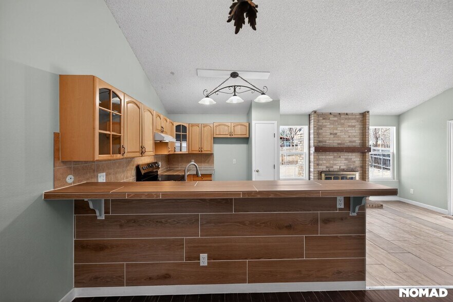 Building Photo - 4166 S Ensenada St