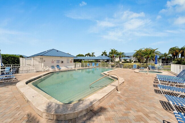 Building Photo - 840 Audubon Dr