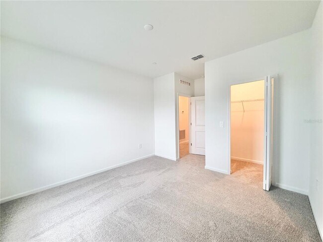 Building Photo - 2132 Rider Rain Ln