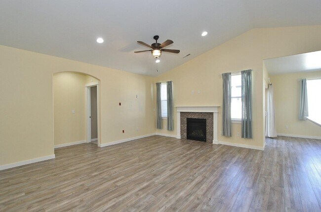 Building Photo - 11352 W Wild Aster St