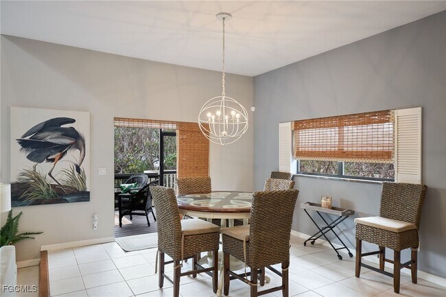 Building Photo - 1241 Junonia St