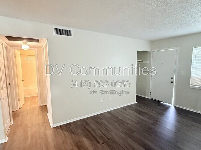 Building Photo - 2409 13th St W