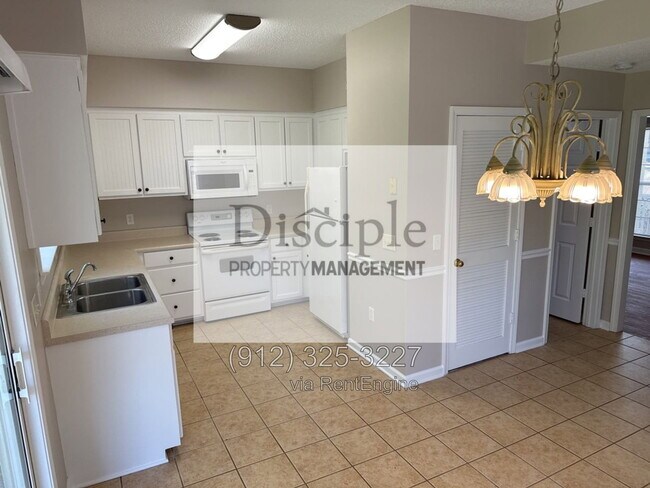 Building Photo - 29 Brisbon Hall Ln