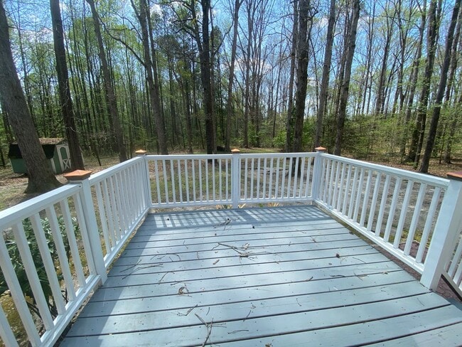 Building Photo - Charming Bungalow in Youngsville
