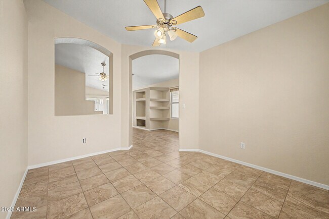 Building Photo - 8151 W Tonto Ln