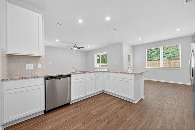 Building Photo - 13224 Musky Dr