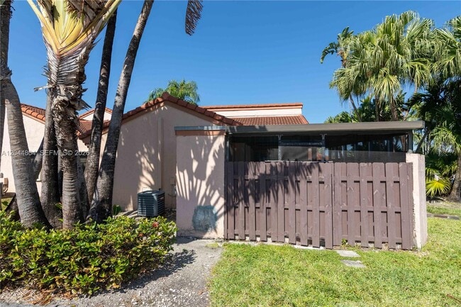 Building Photo - 17059 NW 60th Ct