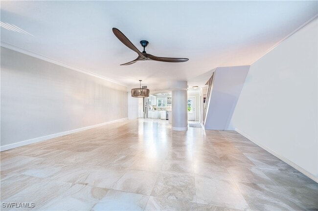 Building Photo - 800 River Point Dr