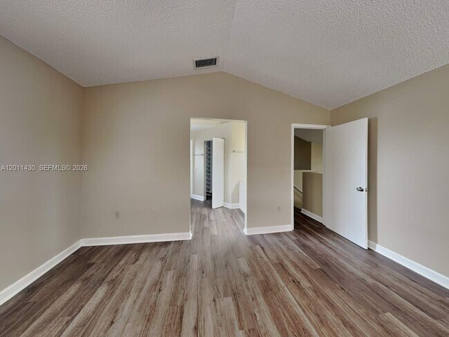 Building Photo - 10420 SW 67th St