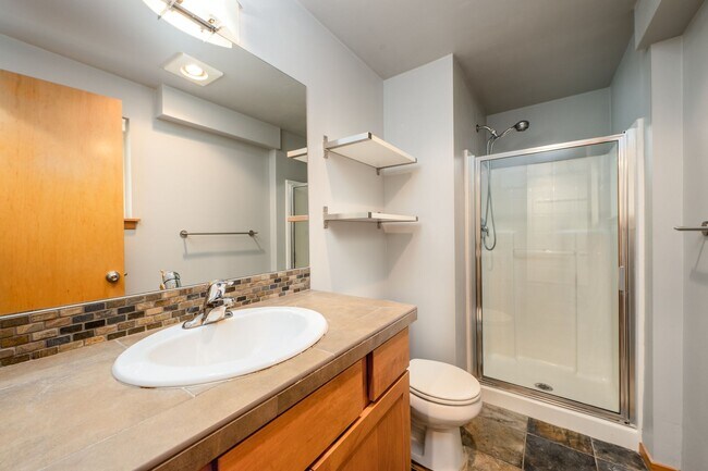 Building Photo - Greenwood Area Townhome!