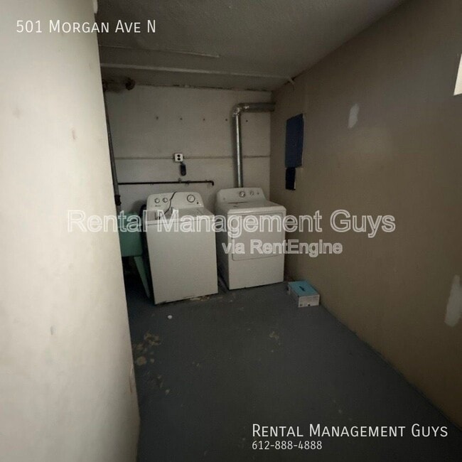 Building Photo - 501 N Morgan Ave