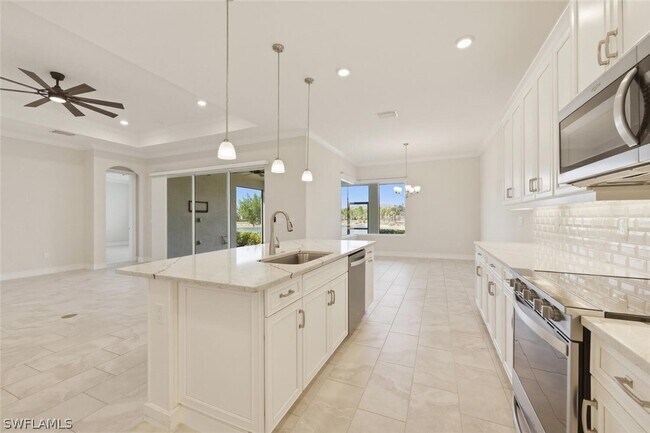 Building Photo - 28053 Captiva Shell Lp