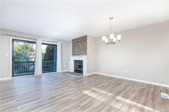 Building Photo - 266 Conestoga Way