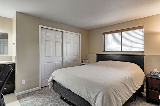 Building Photo - Affordable & Functional Student Living Nea...