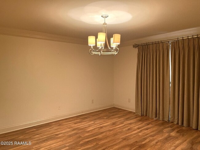 Building Photo - 109 Sharpsburg Dr