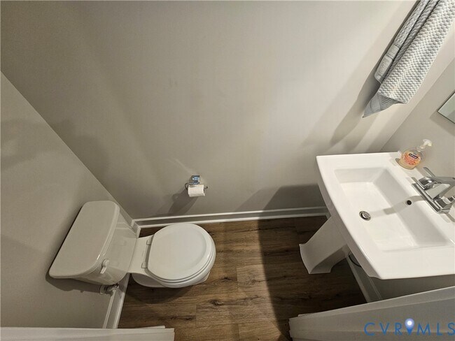 Building Photo - 2109 Old Manchester St