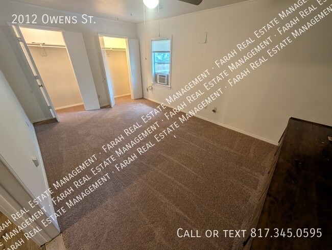 Building Photo - 2012 Owens St