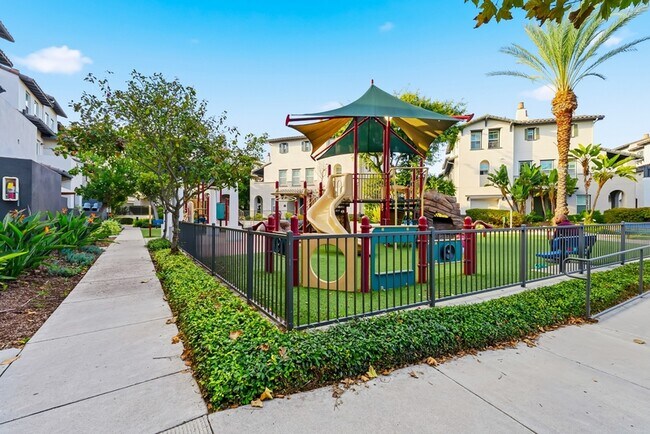 Building Photo - 2174 Desert Hare Ct