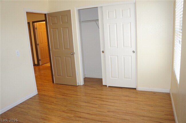 Building Photo - 5228 Cardinal Flower Ct