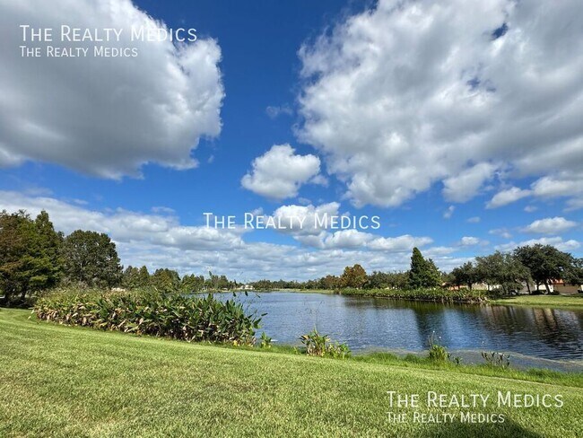 Building Photo - 202 Nova Ave