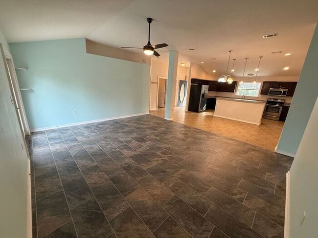 Building Photo - Milton - Tidal Bay - 4 bedroom, 2 bathroom with 2 car garage