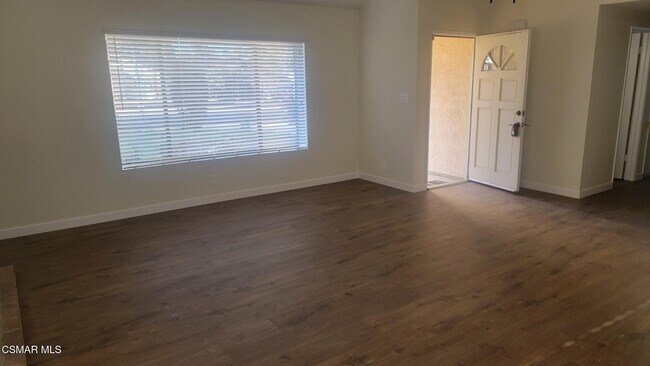 Building Photo - 2075 Sierra Pl