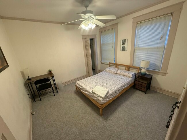 Building Photo - 1815 N 23rd St