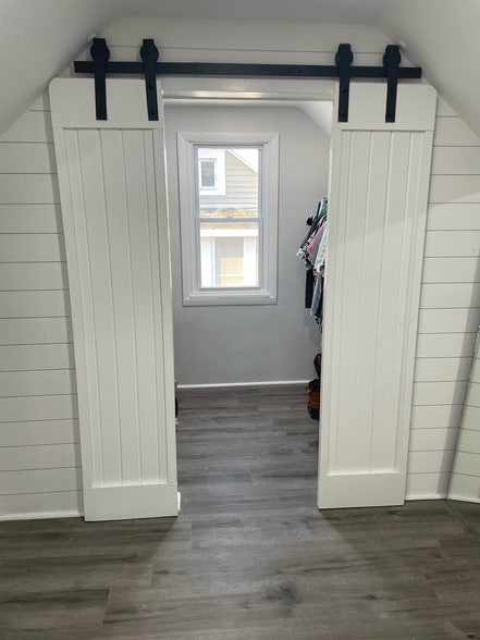 Upstairs Walk-In Closet - 1443 Lakeland Ave