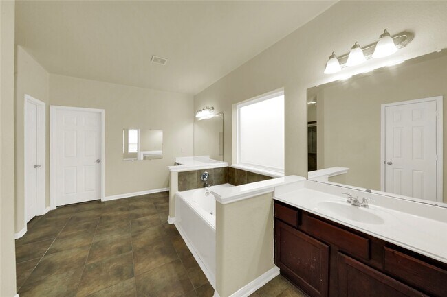 Building Photo - 20803 Fair Walnut Way